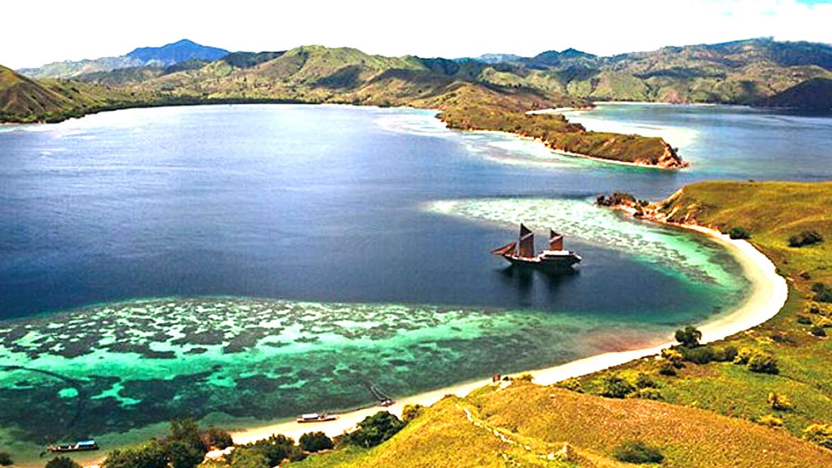 Komodo Island by Bali Tour Travel